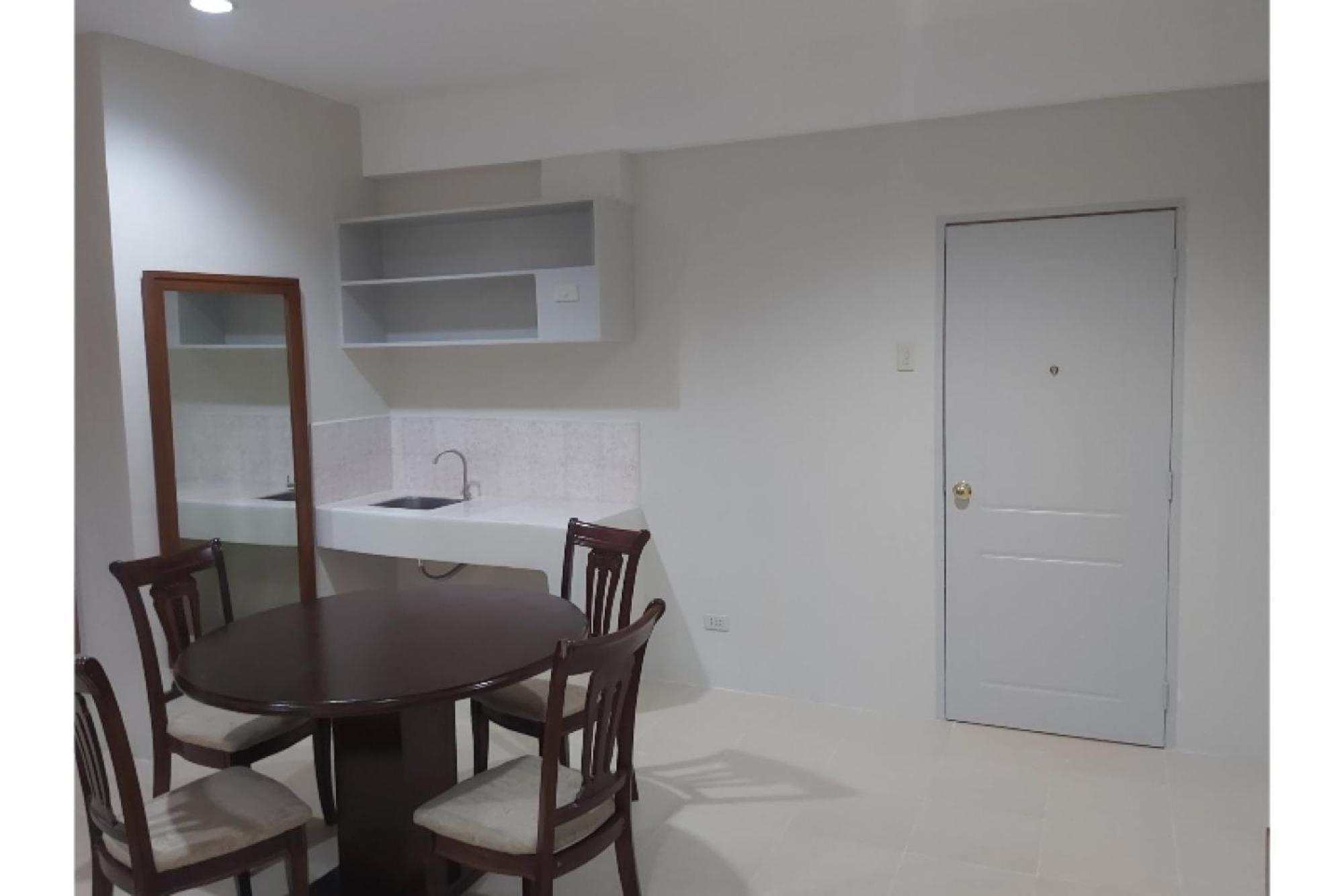 Nest Suites Quezon City Exteriör bild