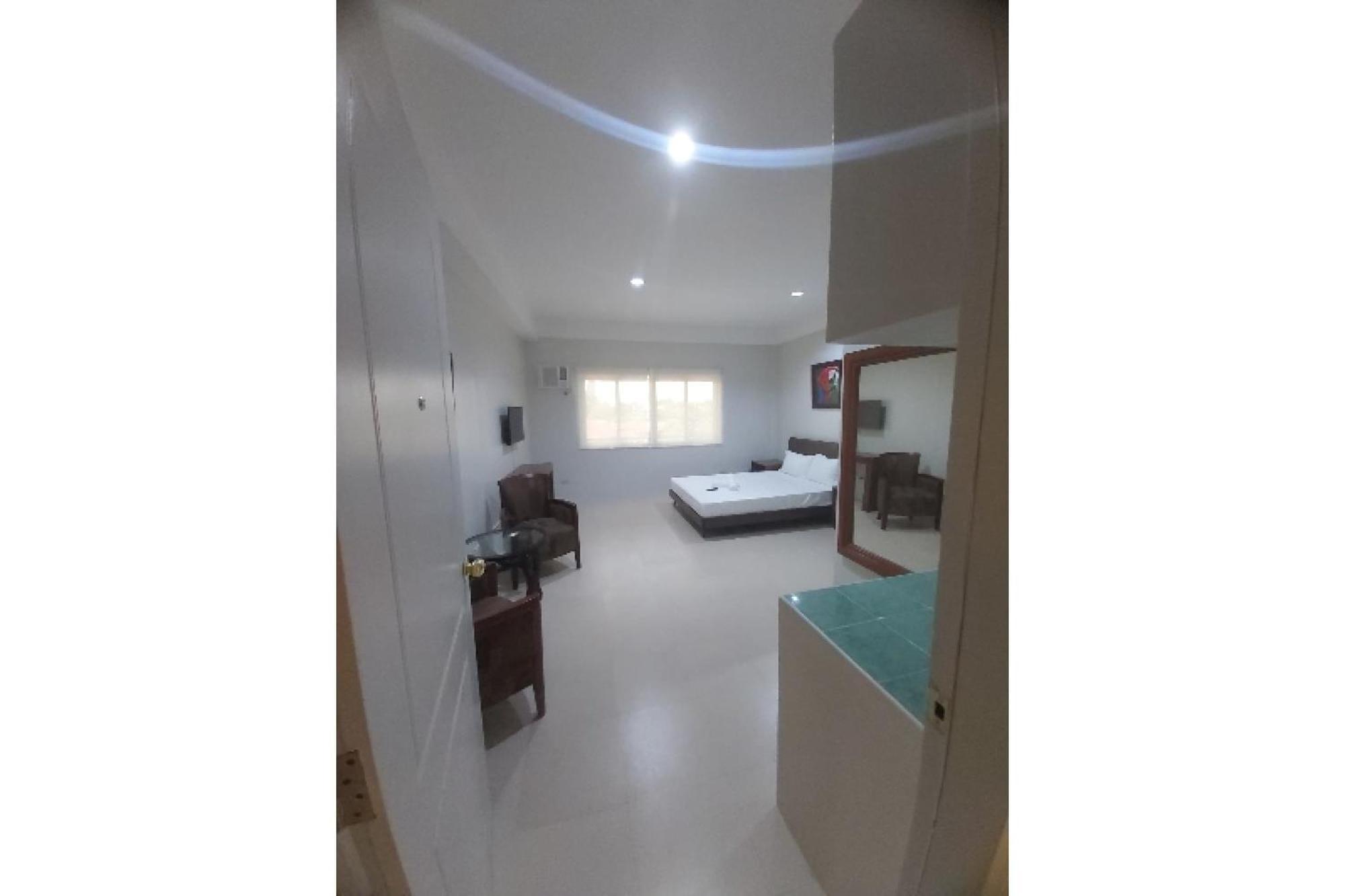 Nest Suites Quezon City Exteriör bild